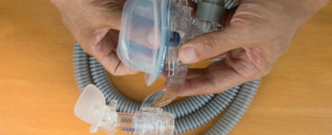 Cleaning CPAP Machine